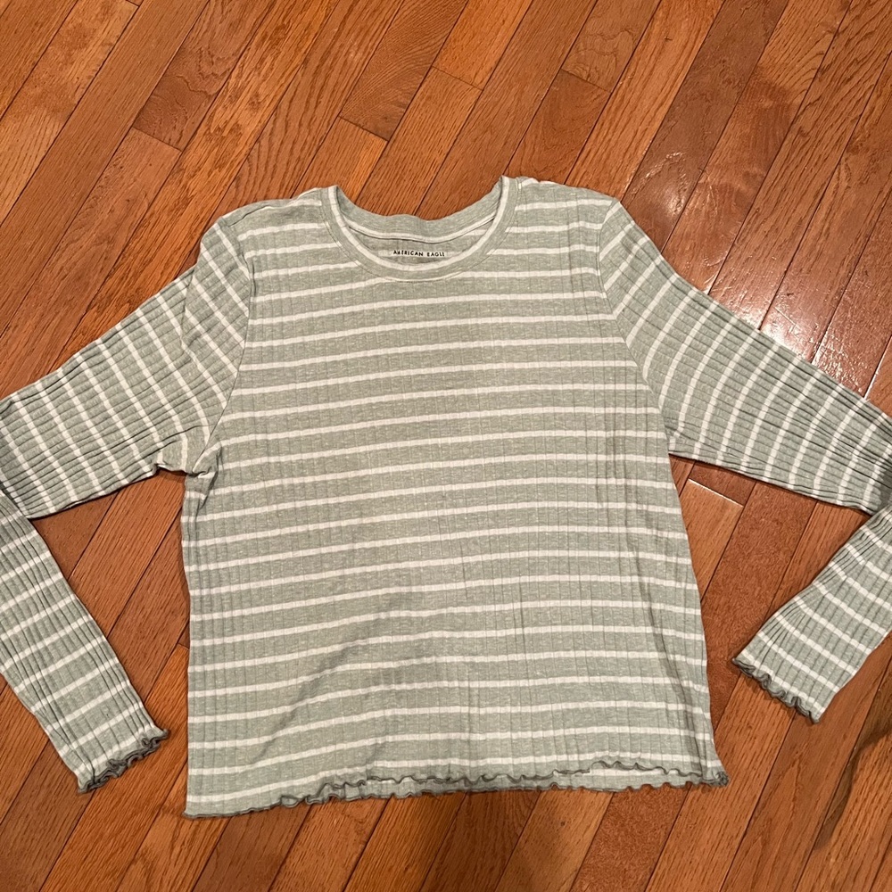 aeo fitted long sleeve top